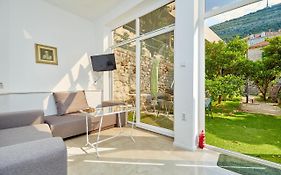 Apartment Villa Ahava Buza